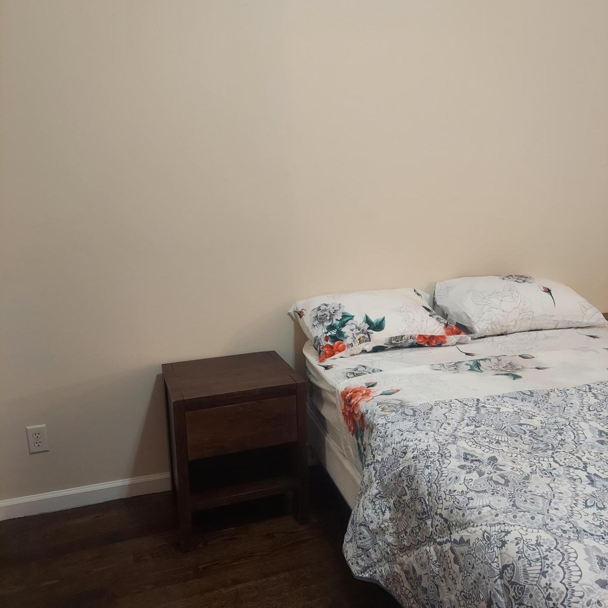 Double Queen Room 6 Minutes Walk To Penn Station Nyc Ewr Jersey City Esterno foto