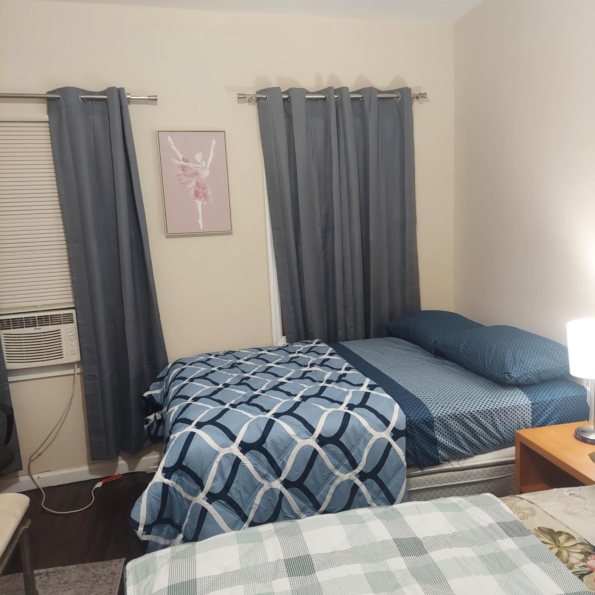 Double Queen Room 6 Minutes Walk To Penn Station Nyc Ewr Jersey City Esterno foto